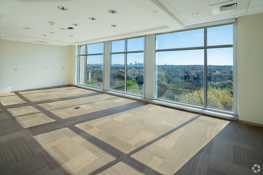 Photo of 5th Floor Ste 525