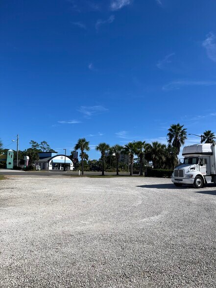 More Photos Of 645 Gulf Shores Pky, Gulf Shores Office For Sale