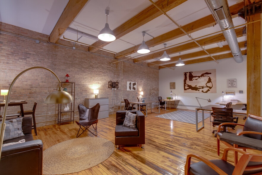 More Photos Of 1132 S Wabash Ave, Chicago Office For Lease