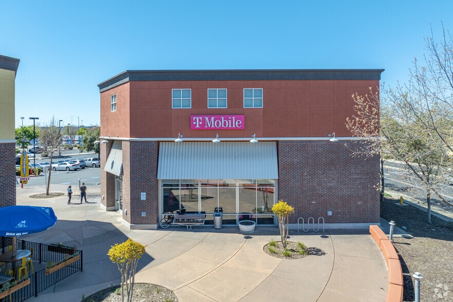 More Photos Of Riverpoint Cir @ Reed Avenue, West Sacramento Unknown For Lease