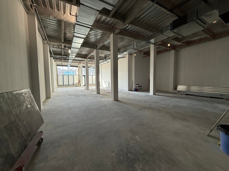 More Photos Of 141 N 6th St, Brooklyn Apartments For Lease