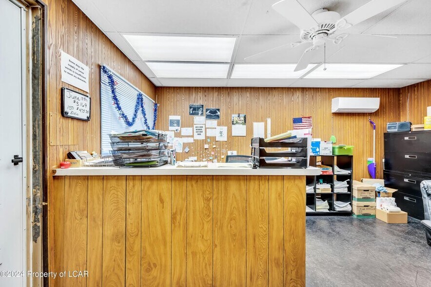 More Photos Of 109 Alden Rd, Nanticoke Service For Sale
