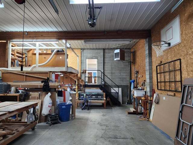 More Photos Of 153 N Wynne St, Colville Specialty For Sale