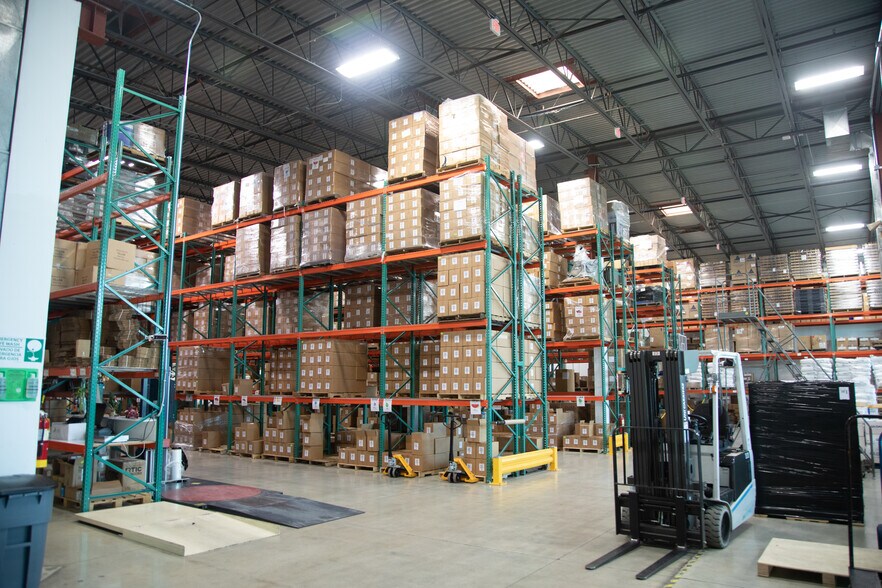 More Photos Of 10151 NW 67th St, Tamarac Distribution For Sale