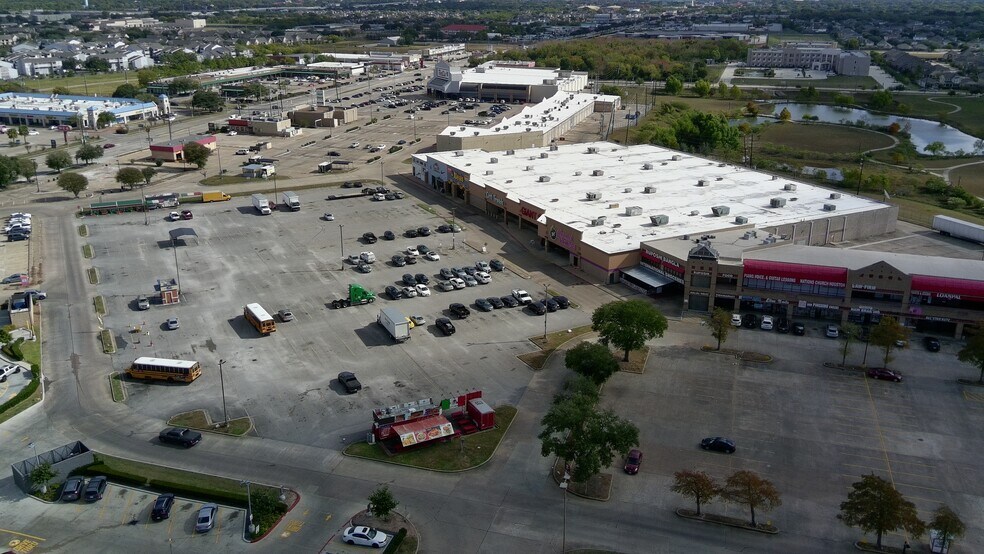 More Photos Of 14485 Bellaire Blvd, Houston Storefront For Lease