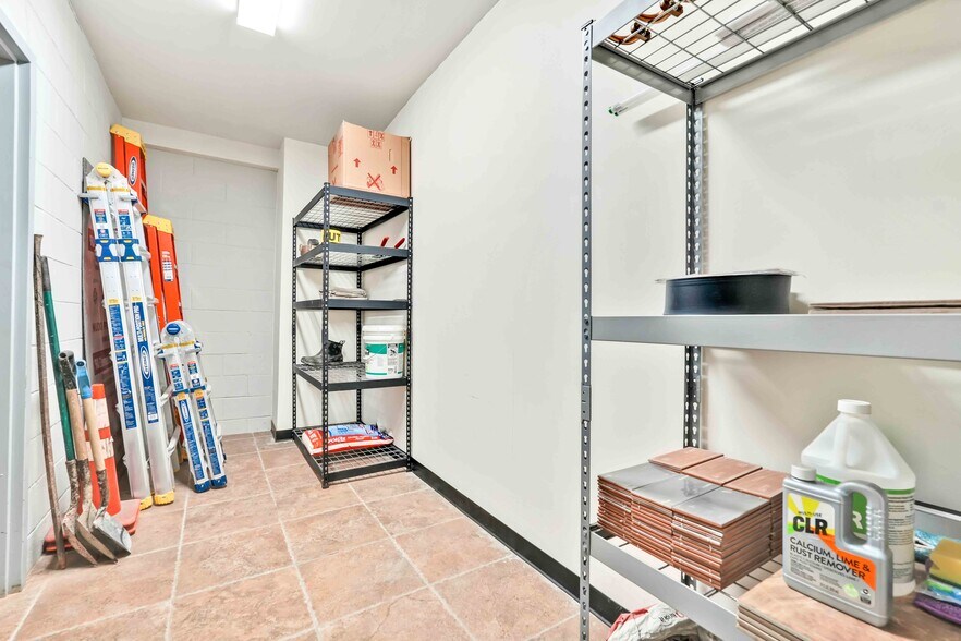 More Photos Of 405-407 Gates Ave, Brooklyn Loft Creative Space For Lease