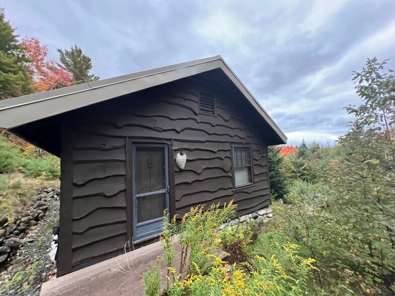 More Photos Of 713 Lewis Hill rd, Bethlehem Multifamily For Sale