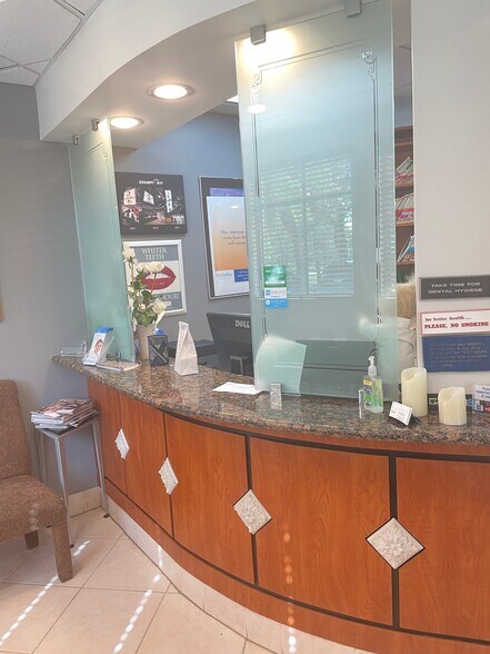 More Photos Of 150 N University Dr, Plantation Medical For Lease