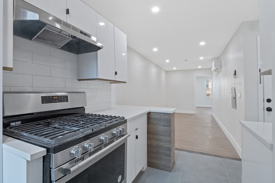 More Photos Of 386 Palisade Ave, Jersey City Apartments For Sale