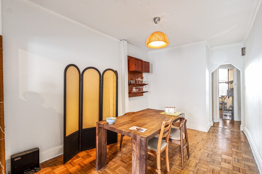 More Photos Of 656 Henry St, Brooklyn Apartments For Sale