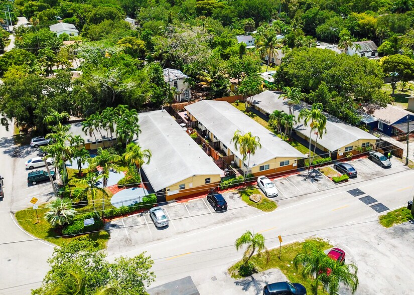 More Photos Of 700 SW 15th Ave, Fort Lauderdale Apartments For Sale