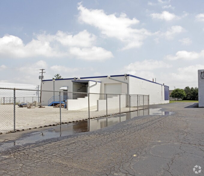 More Photos Of 30335 Stephenson Hwy, Madison Heights Warehouse For Sale