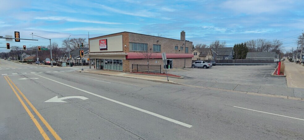 More Photos Of 7530 W Lincoln Ave, Milwaukee Storefront Retail Residential For Sale