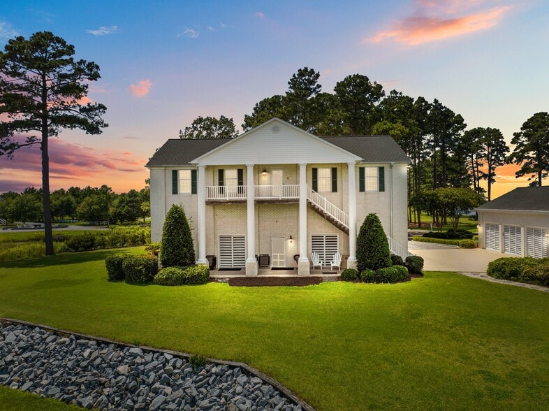 More Photos Of 220 Pungo Shores, Belhaven Lodge Meeting Hall For Sale