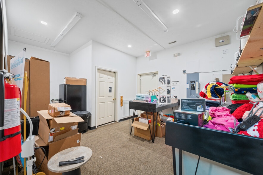 More Photos Of 8826 34 Rd, Cadillac Storefront For Sale