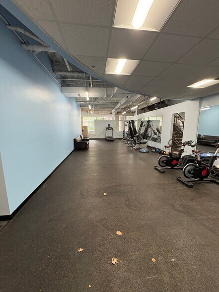 More Photos Of 40 York Rd, Towson Medical For Sale
