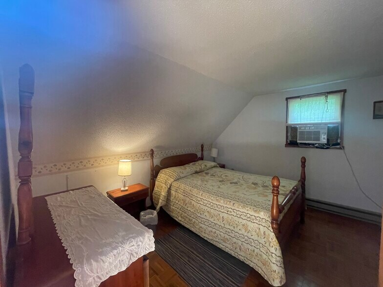 More Photos Of 853 Fairview Rd, Howard Apartments For Sale