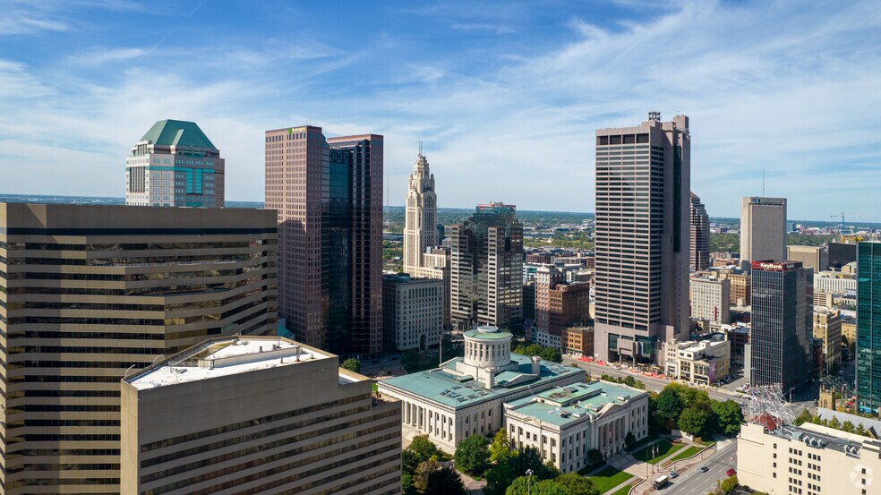 More Photos Of 140 E Town St, Columbus Office For Lease