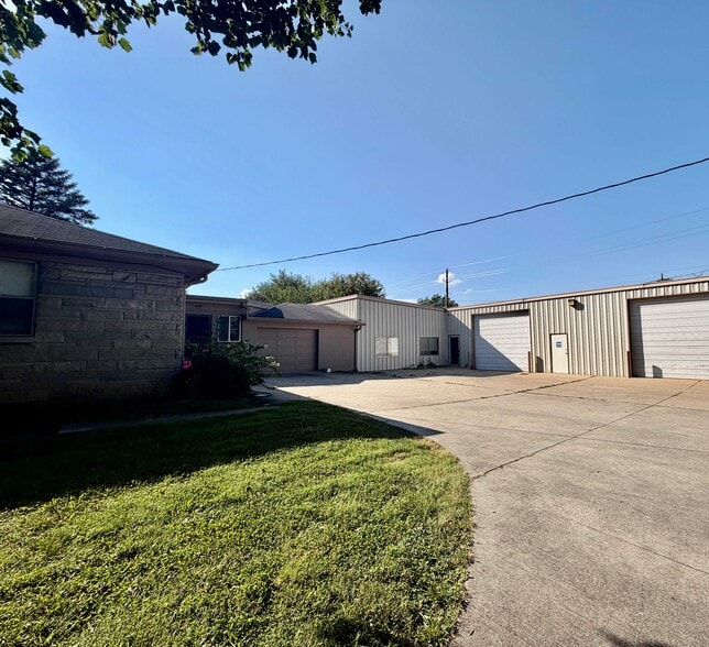 More Photos Of 2558-2600 E 55th Pl, Indianapolis Warehouse For Sale