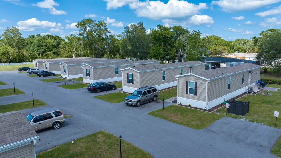 More Photos Of 8035 Gardner Rd, Tampa Manufactured Housing Mobile Home Park For Sale
