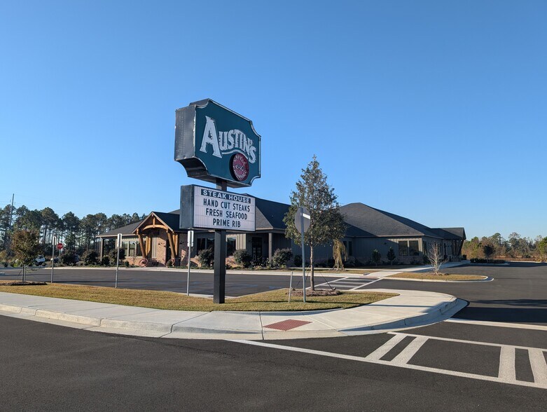 More Photos Of 2103 W Hill Ave, Valdosta Land For Sale