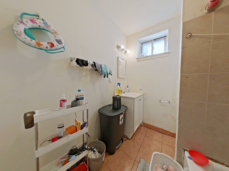 More Photos Of 2041 N 15th St, Philadelphia Apartments For Sale
