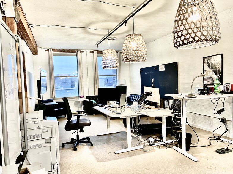 More Photos Of 1008 Race St, Cincinnati Office Residential For Sale