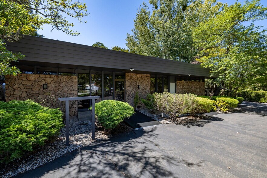 More Photos Of 7 Page St, Cotati Medical For Sale