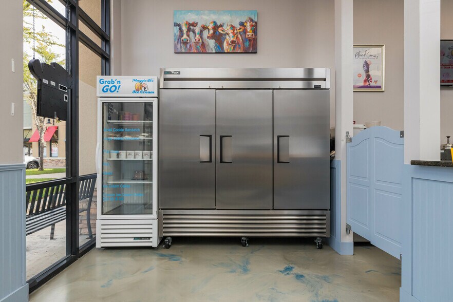 More Photos Of 2219 County Road 220, Middleburg General Retail For Sale
