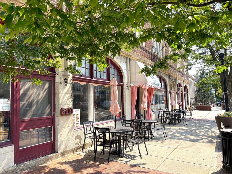 More Photos Of 600-606 Station Ave, Haddon Heights Apartments For Sale