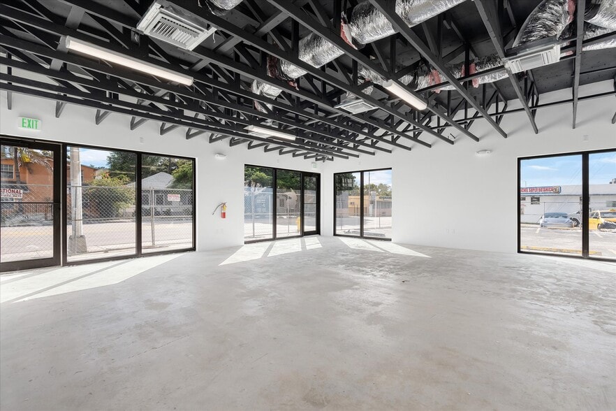 More Photos Of 159 NE 54th St, Miami Freestanding For Lease
