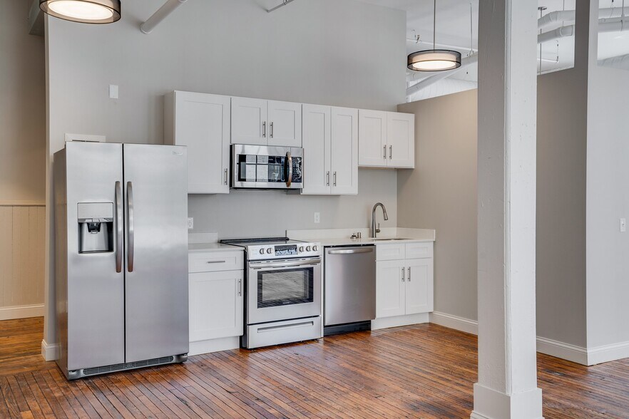 More Photos Of 340 N Sibley St, Saint Paul Apartments For Lease