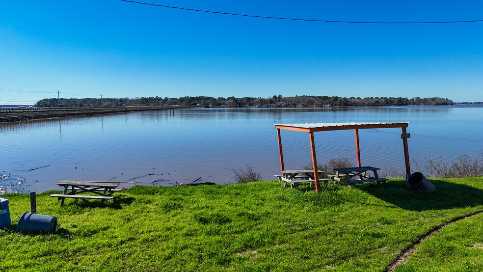 More Photos Of 116 Steinback Ave, Trinity Marina For Sale