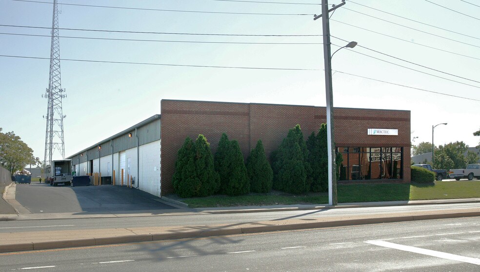 More Photos Of 1606-1642 Ownby Ln, Richmond Light Distribution For Lease