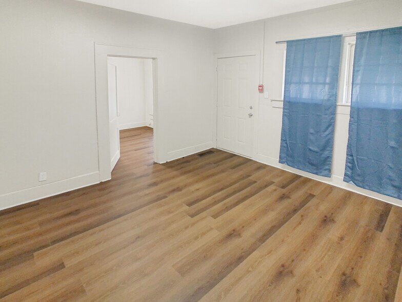 More Photos Of 2415 13th St, Tuscaloosa Office For Lease
