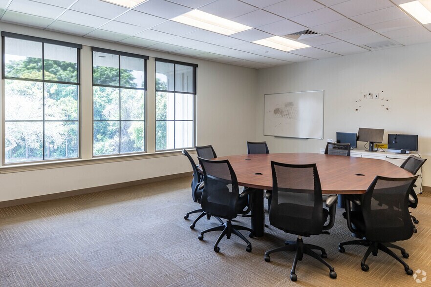 More Photos Of 1501 Yamato Rd, Boca Raton Office For Lease