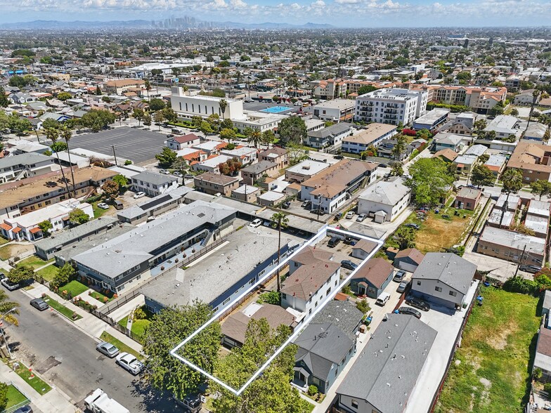 More Photos Of 6126 Brynhurst Ave, Los Angeles Apartments For Sale