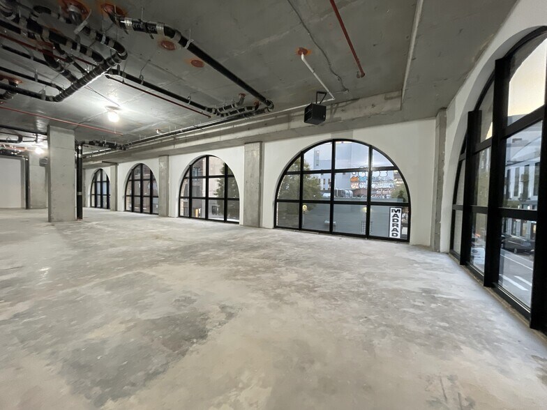 More Photos Of 63 S 6th St, Brooklyn Apartments For Lease