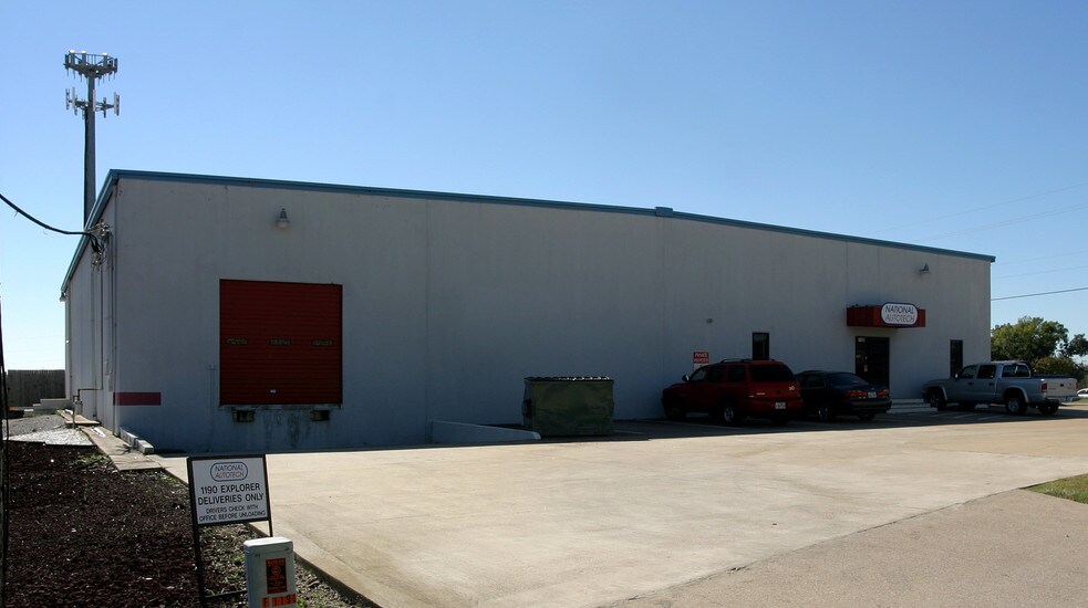 Primary Photo Of 1190 Explorer St, Duncanville Light Manufacturing For Sale