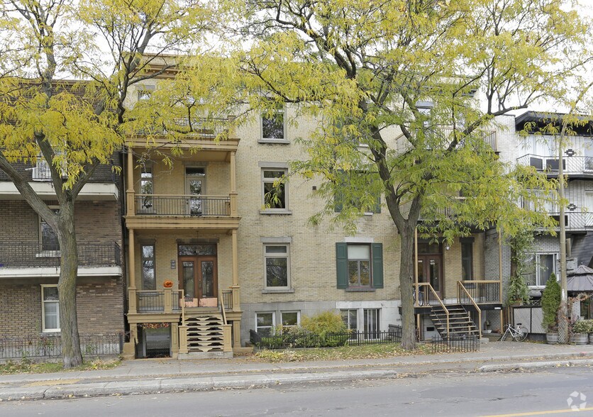 Primary Photo Of 1369 Rue Rachel E, Montréal Apartments For Sale
