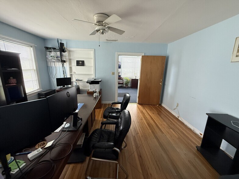More Photos Of 1 Spencer St, Saint Augustine Office For Lease