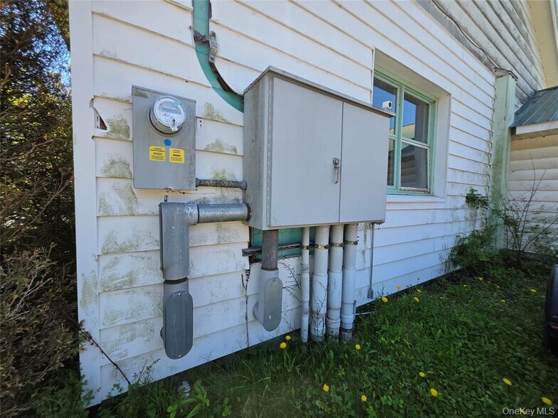 More Photos Of 295 Jeffersonville North Branch Rd, Jeffersonville Industrial For Sale