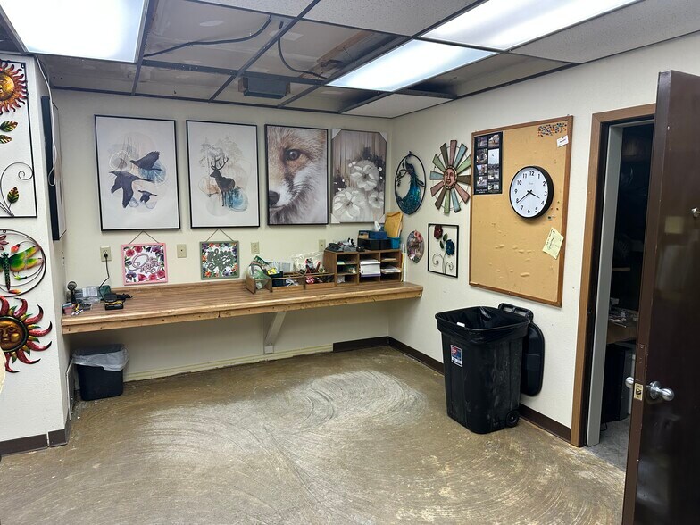 More Photos Of 3110 Louis Ave, Eau Claire Warehouse For Lease