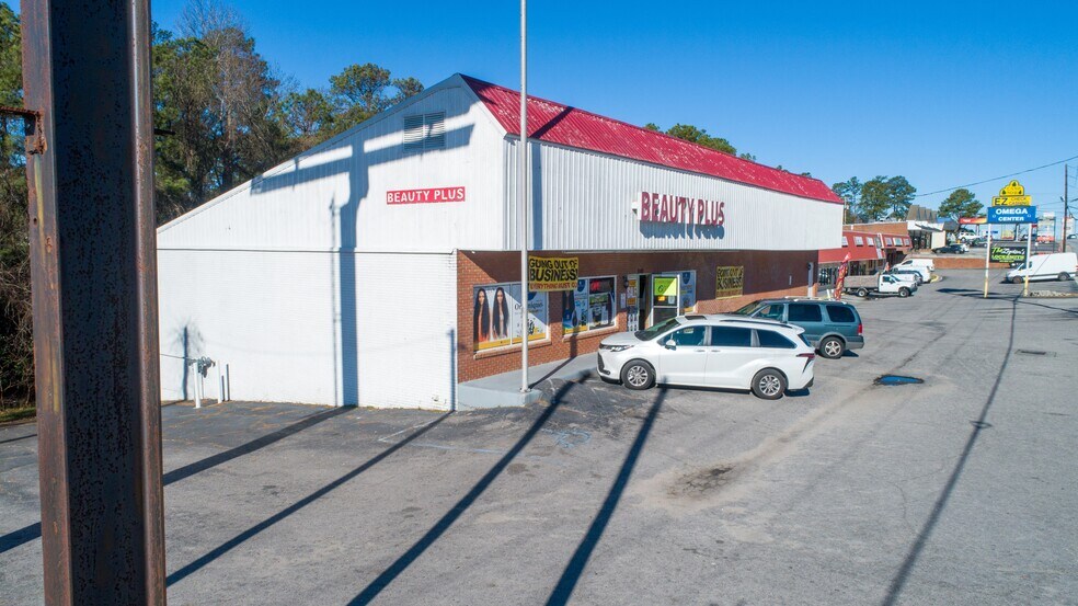 More Photos Of 2105 Decker Blvd, Columbia Freestanding For Sale