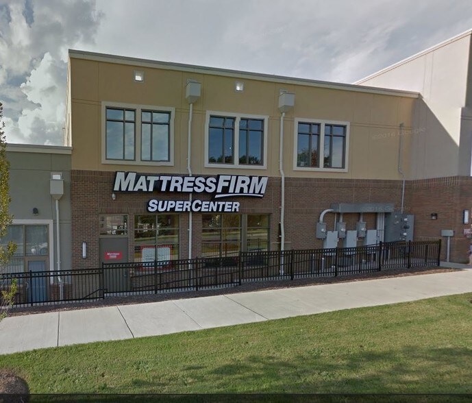 More Photos Of 3219 Watkins Rd, Durham Fast Food For Lease