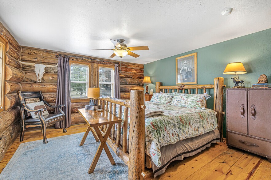 More Photos Of 13 Gott Ln, Salmon Hospitality For Sale