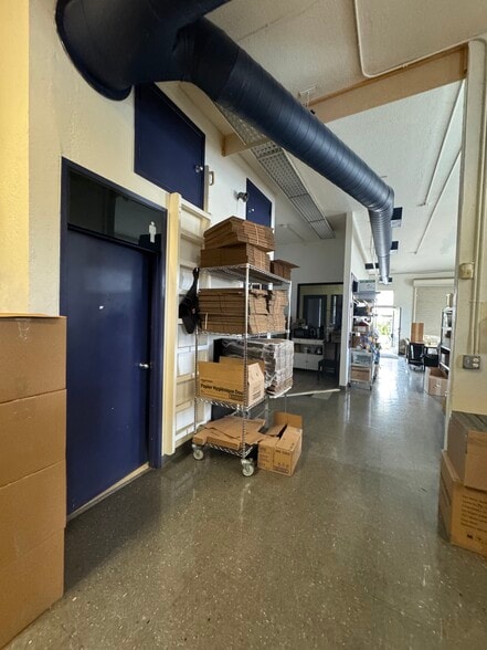 More Photos Of 614 Santa Barbara St, Santa Barbara Light Manufacturing For Lease