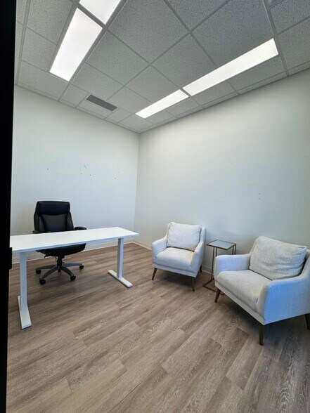 More Photos Of 142 SW 134th St, Oklahoma City Office For Lease