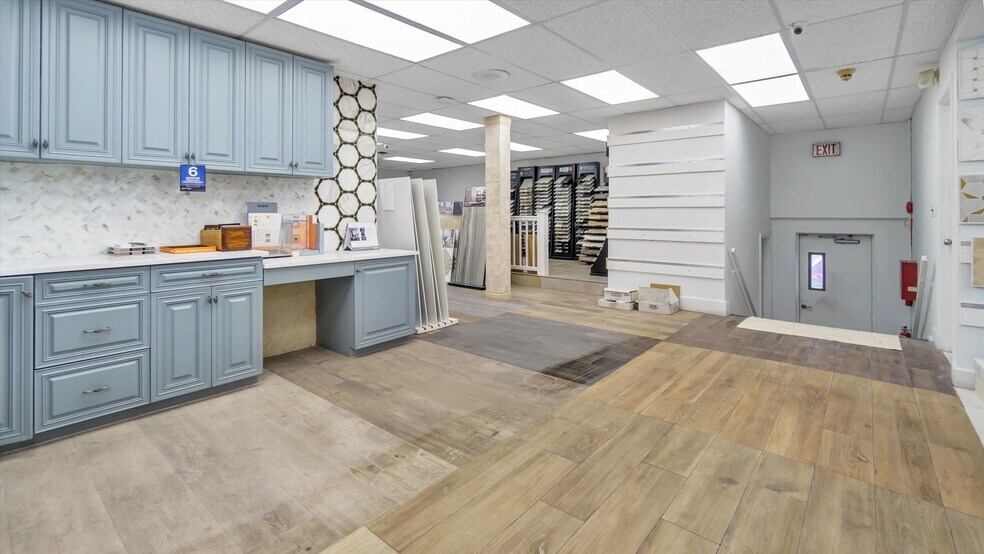 More Photos Of 1179 Old Country CR-58 Rd, Riverhead Showroom For Sale