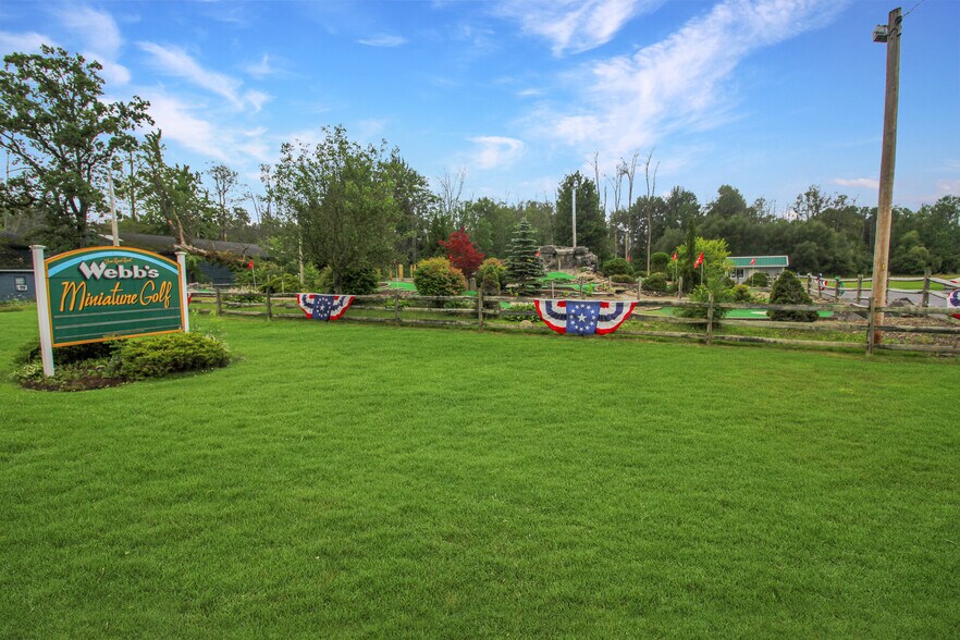 More Photos Of 115 W Lake Rd, Mayville Hotel For Sale